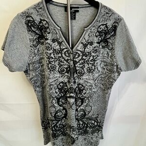 Paradisio Woman’s Bling T-Shirt